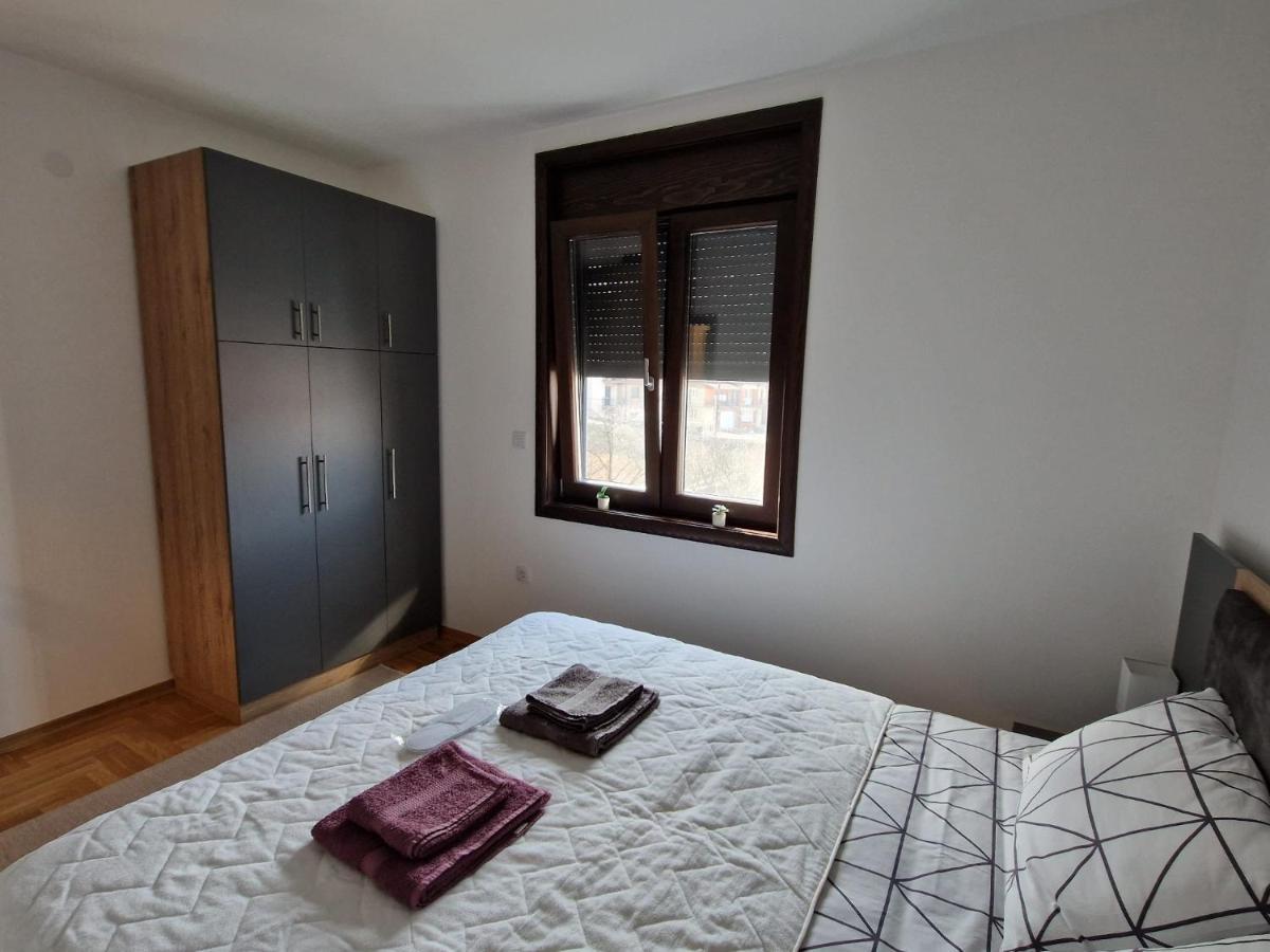 Mb Lux Apartment Vrnjacka Banja Exterior photo